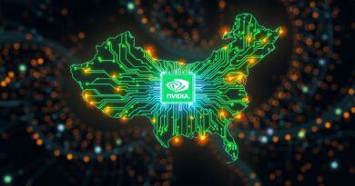 Stylizowana mapa Chin i USA z obwodów, zielonych (Nvidia) i niebieskich, połączonych iskrami. W tle galaktyka danych.