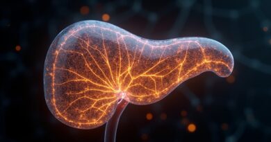 Przezroczysta trzustka z złotymi fraktalami biomarkerów i siatką sieci neuronowej AI na tle cieni CT